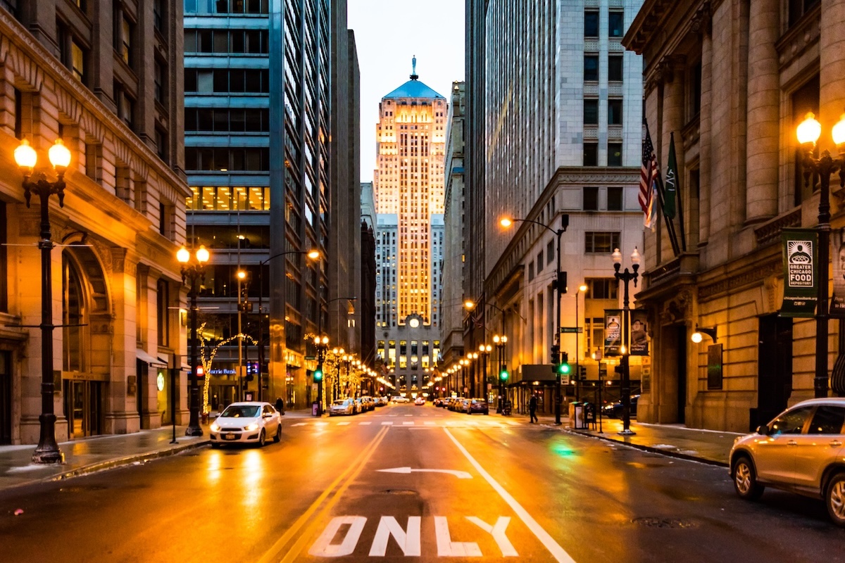 Is Chicago Safe For Tourists? Detailed Guide To Safety in The Windy City