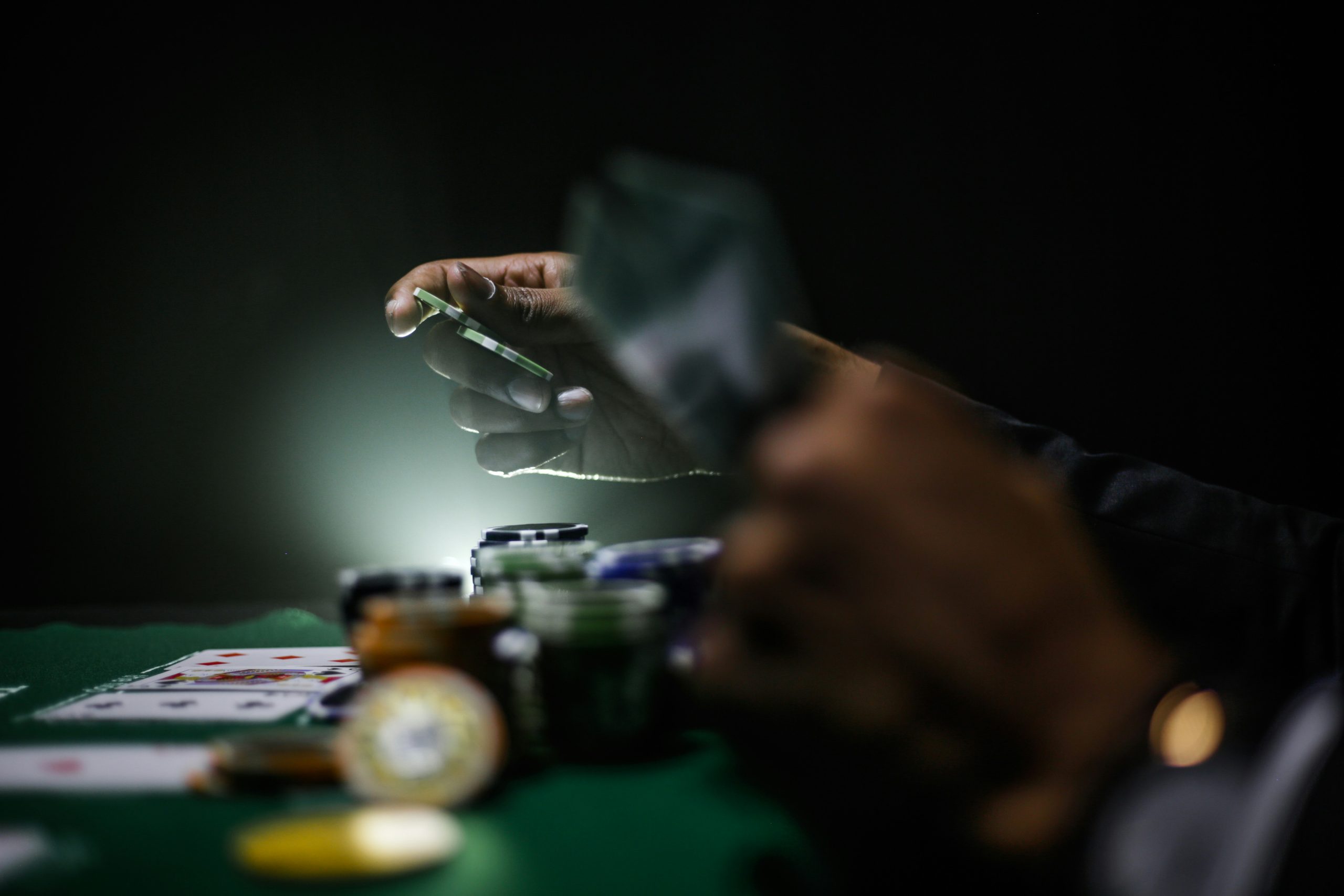 How Non-GamStop Poker Sites Handle Player Disputes Without UKGC Involvement